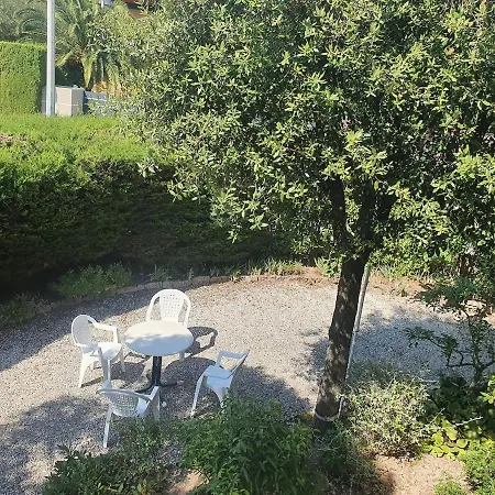 Au Calme 500 M Plages Et Port Santa Lucia Willa